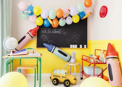 Balon foliowy Kredka, czerwona, 23x104 cm