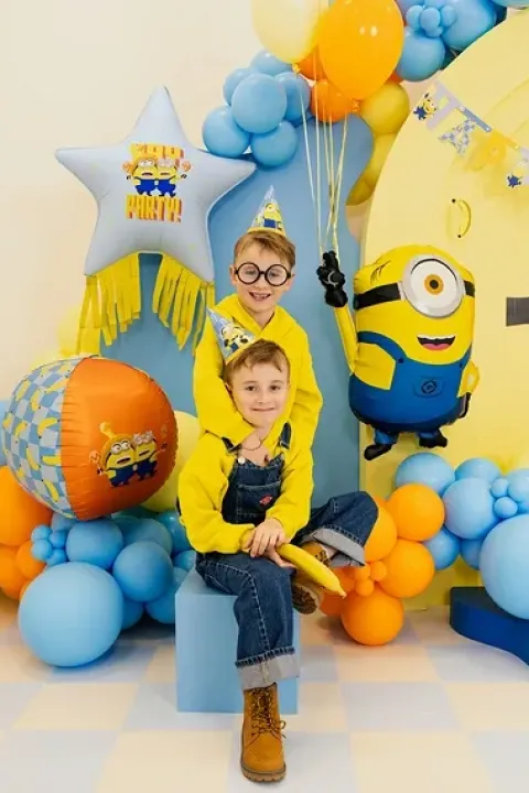 Balon foliowy Minionek MEL 72x64 cm