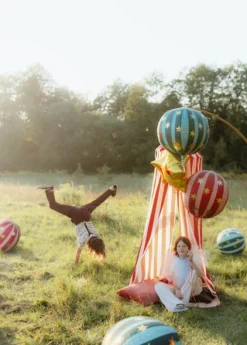 Balon foliowy Piłka w gwiazdki zielona Cyrk 75 cm