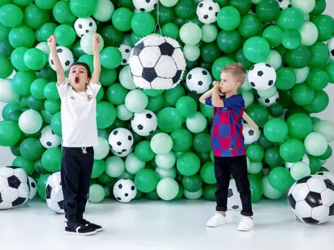 Balon Strong jednokolorowy 12 cali 100 szt. Pastel Pistachio