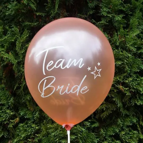 Balon Wieczór Panieński TEAM BRIDE złoty róż 12 cali 1 szt.