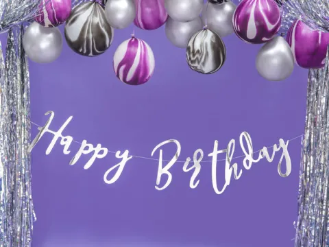 Baner girlanda "Happy Birthday" srebrny