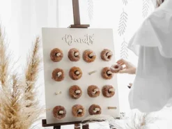 Ściana na Donuty pączki drewniana stojak 45x55 cm