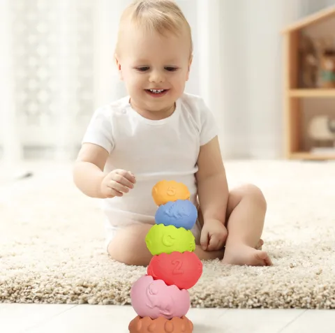 Edukacyjna piramidka sensoryczna , bez dziurki Tullo