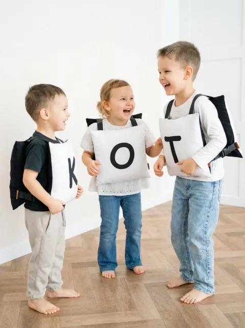 Gra słowna poduszki Literki zespołowa integracyjna zestaw 6 szt.