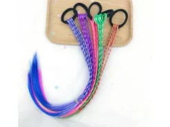 Gumka do włosów z kolorowymi warkoczami 45cm mix kolorów 1 szt.