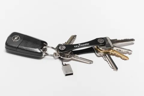 Key master / organizer do kluczy - czarny