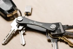 Key master / organizer do kluczy - czarny