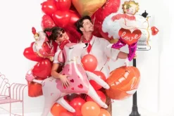 Kupidyn Love balon foliowy 82x99 cm