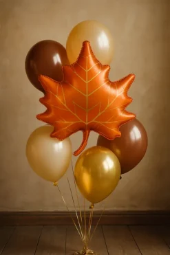 Liść klonu jesienny balon foliowy 58x71 cm