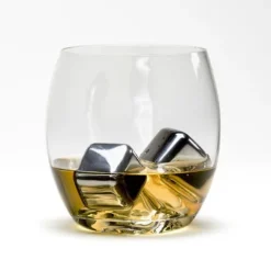 Metalowe kostki do drinków