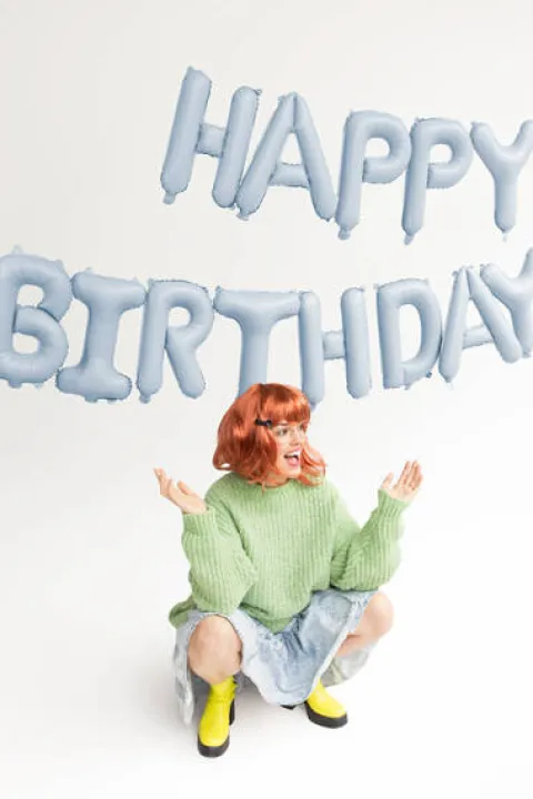Napis z balonów HAPPY BIRTHDAY foliowy pastel niebieski