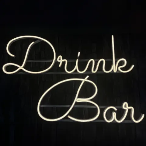 Napis LED neon - Drink Bar