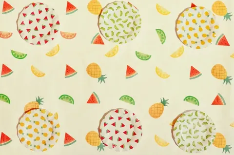 Obrus papierowy w owoce 180x120 cm