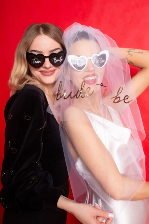 Okulary Serca Serduszka białe "Bride to be"