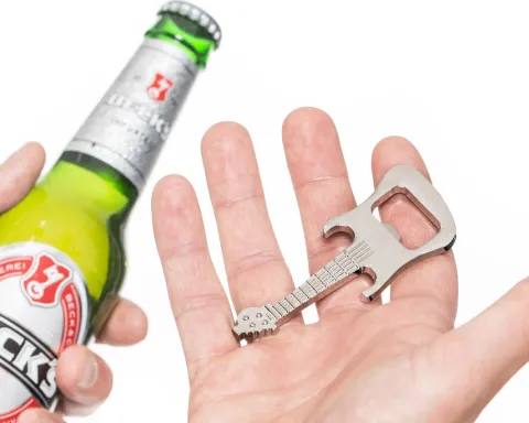 Otwieracz gitara