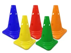 Pachołek gimnastyczny 30 cm z otworami