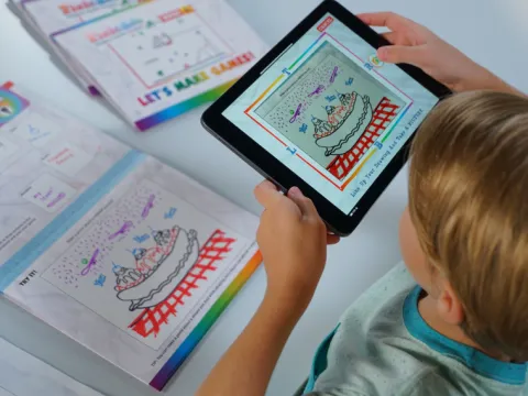 Pixicade Stwórz własną grę Mobile Game Maker