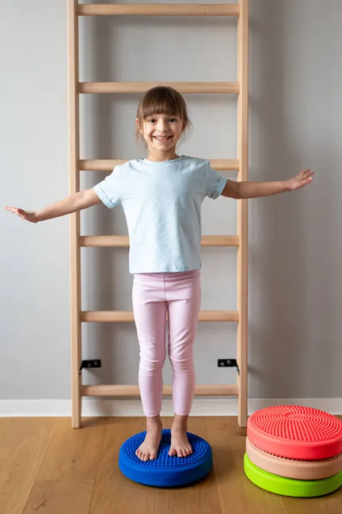 Poduszka sensoryczna 30 cm beżowa 1 szt. Tullo