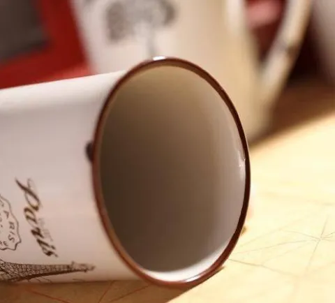 Porcelanowy kubek retro - in the sky