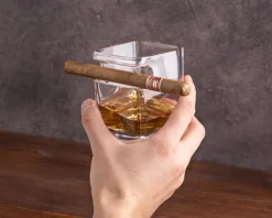 Szklanka na whisky i cygaro