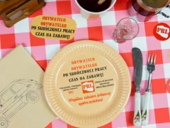 Talerzyki papierowe okrągłe PRL 18 cm 6 szt.