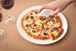 Zakochany nóż do pizzy - Porcja miłości