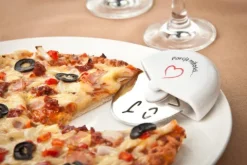 Zakochany nóż do pizzy - Porcja miłości