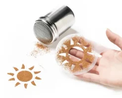 Zestaw dekoracyjny: szablony do kawy (16 szt.) & shaker
